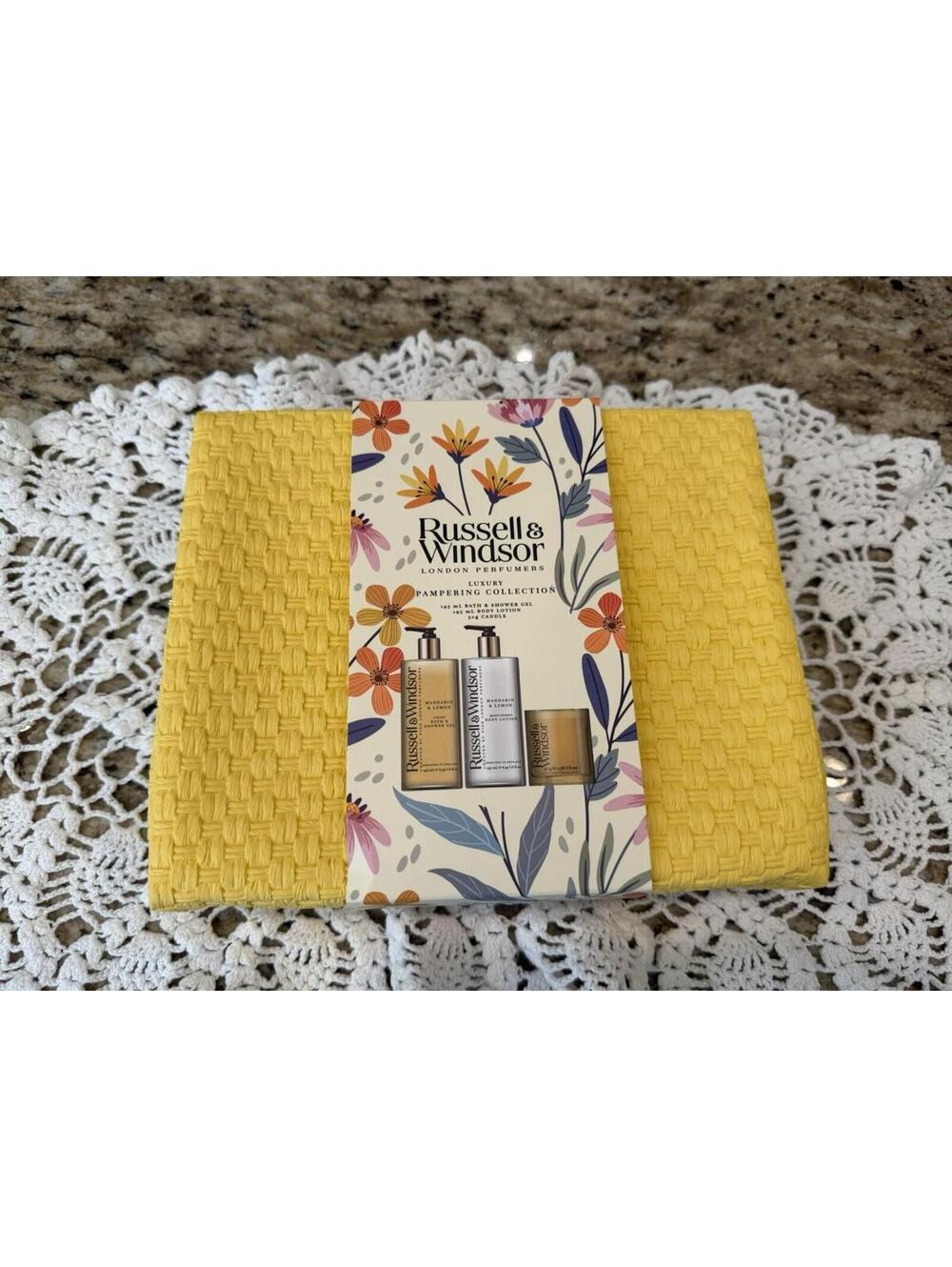 Russell & Windsor London Luxury Perfumers 3 Pc Gift Set W/Bag Mandarin & Lemon